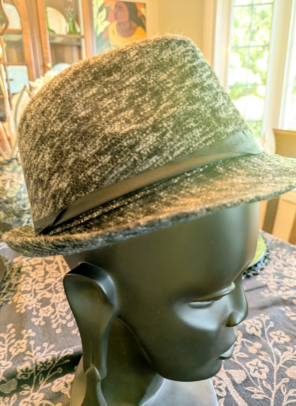 Fedora - Picture 2 of 3